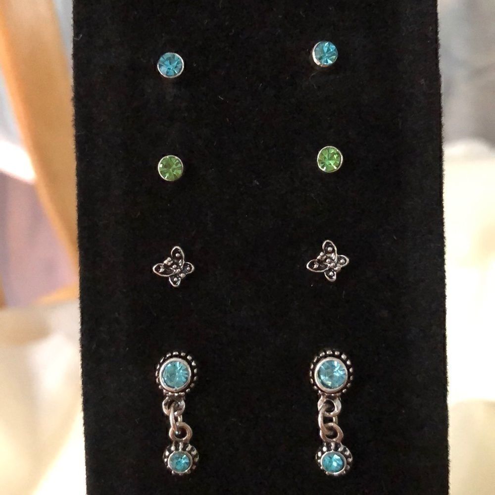 🌻3/20 Earring Bundle  
